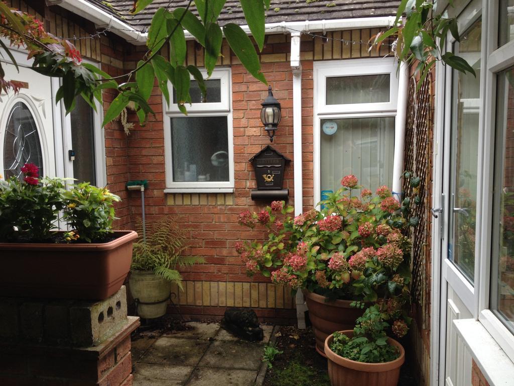The Annex - Guest Gardens Apartment Milton Keynes